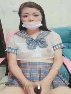 漂亮美女主播陈小蜜1027自慰大秀穿着制服~激情自慰十分诱人